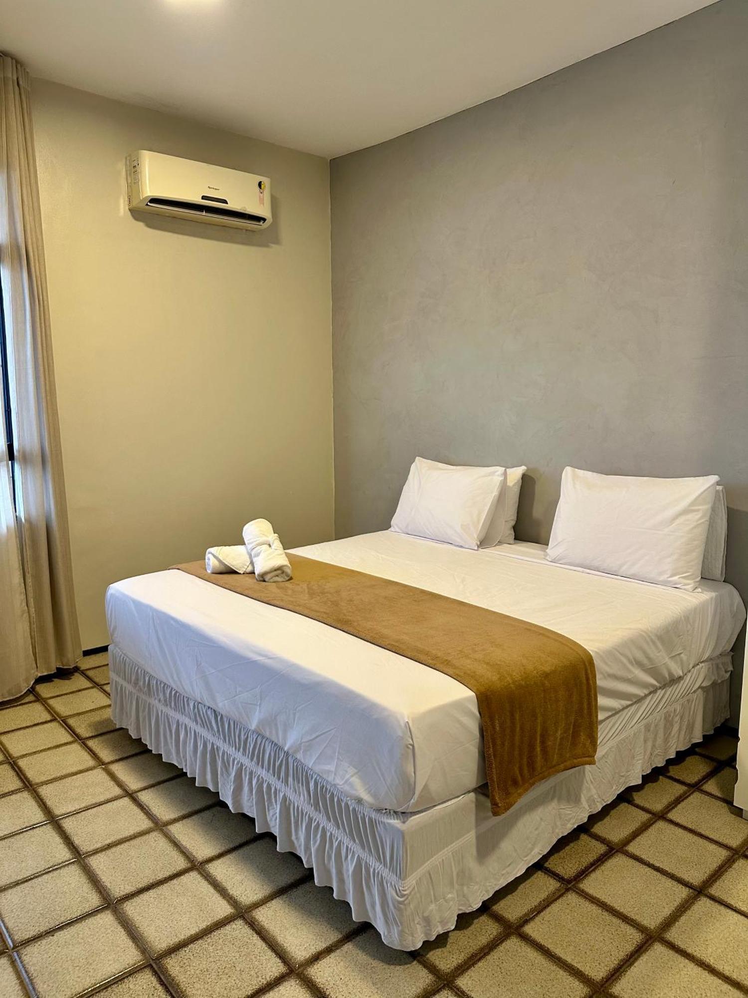 Apartamento 651a Golden Beira Mar 55 M2 Fortaleza (Ceara)